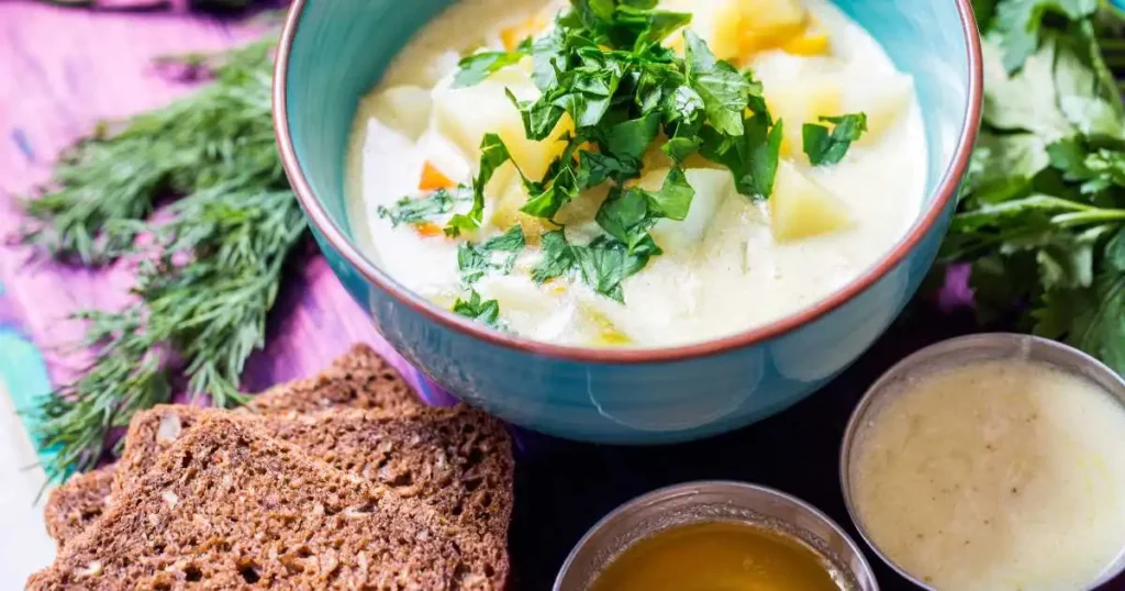 Creamy Potato and Hamburger Soup